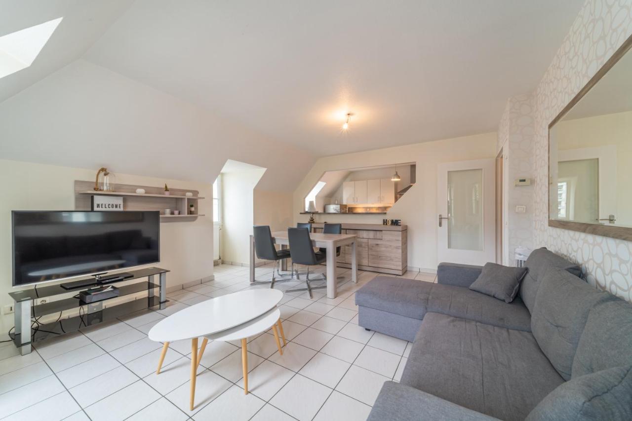 Le Cyrius Appartement Chalon-sur-Saône Buitenkant foto